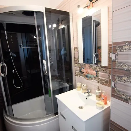 Zev Imperia Apartament Appartamento Năvodari