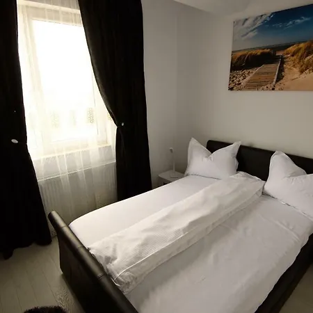 Appartamento Zev Imperia Apartament